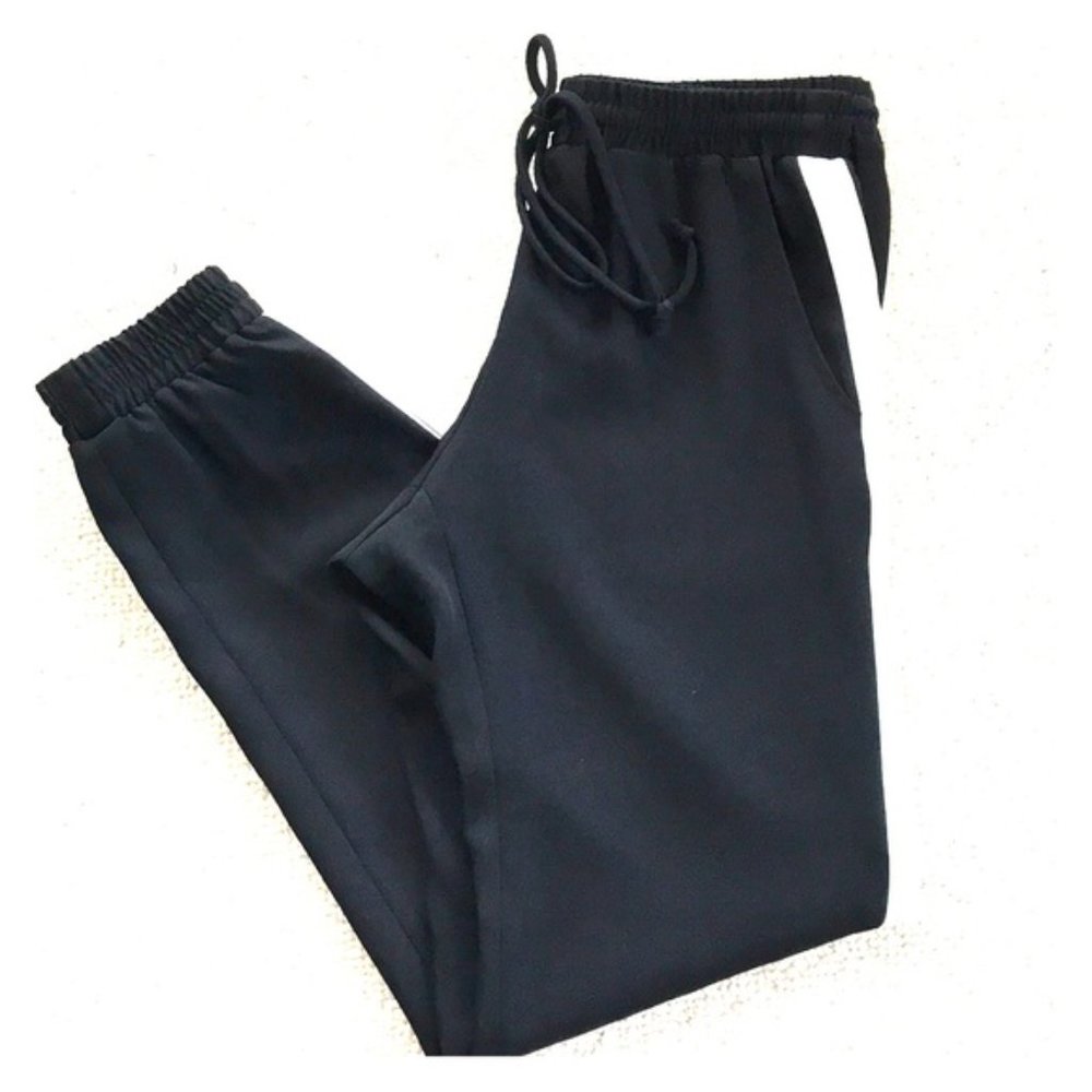Ro & De Black Jogger with White Rtripe